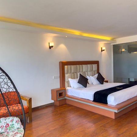 Mazarine Surf Suites Hiriketiya Zuid-Dikwella Buitenkant foto